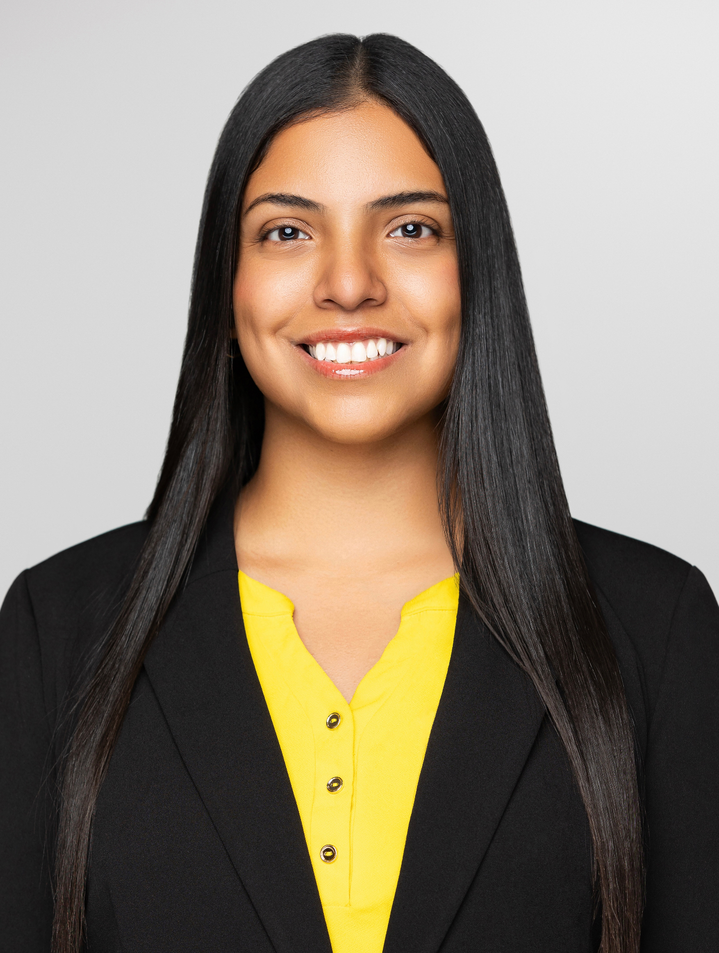 Aurelia Bustos, Realtor